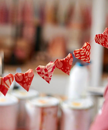 Origami Garland Kit, Oso Red Hearts