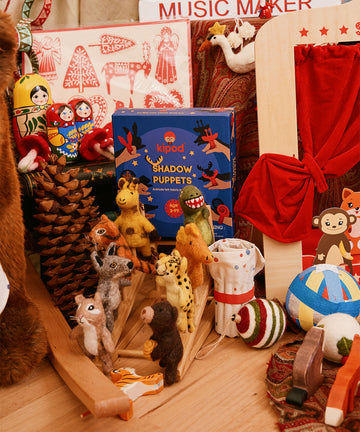 Puppet Display, Natural